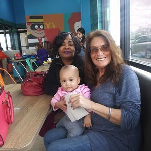 Meet your Posher, Cynthia